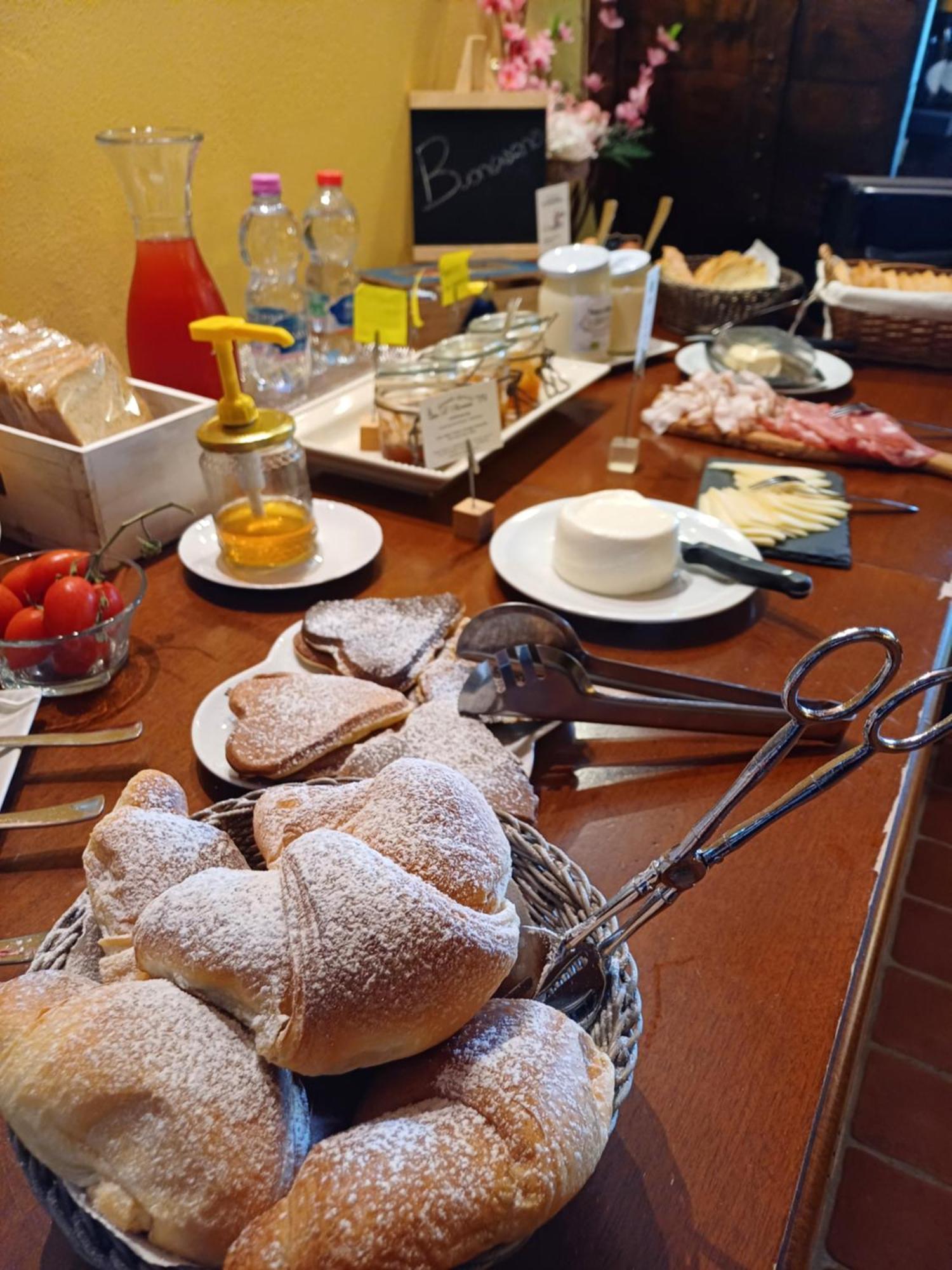 Agriturismo Terre Di Toscana Terricciola Zewnętrze zdjęcie